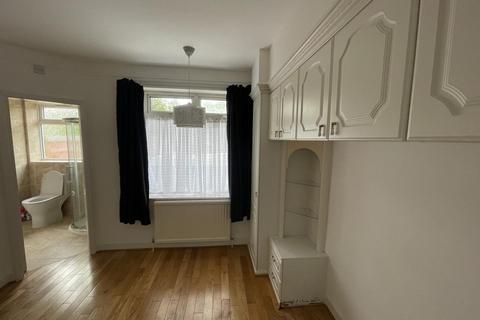 1 bedroom maisonette for sale, Honeypot Lane, Queensbury HA7