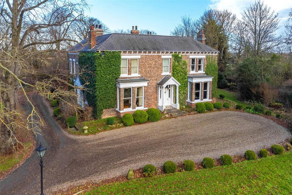 Darlington Back Lane, Stockton, TS19 6 bed detached house for sale £