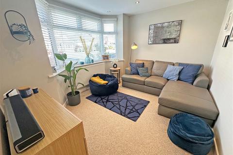 2 Fenton Road, Hollywood, Birmingham, B47 5LS