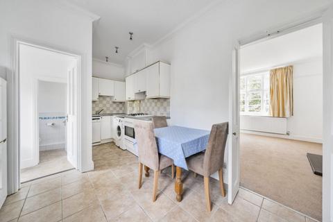 16 North View, London, W5 1QL