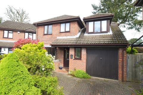 4 bedroom detached house for sale, Thicketts, Sevenoaks, TN13