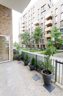 17 Truman Walk, London, E3 3GQ
