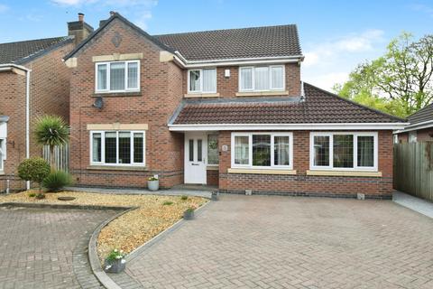 5 bedroom detached house for sale, Castle Hey Close, Bury, BL9