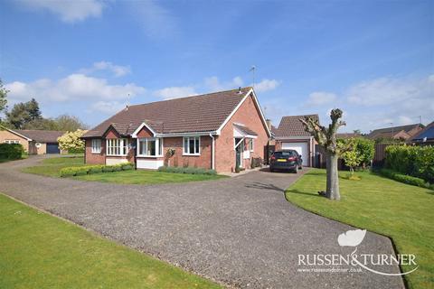 2 bedroom semi-detached bungalow for sale, Gregory Close, King's Lynn PE30