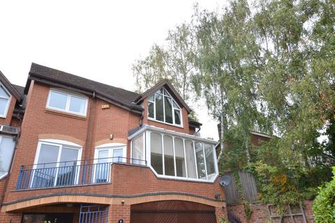 3 bedroom semi-detached house to rent, Foxes Close, Nottingham, Nottinghamshire, NG7 1PG