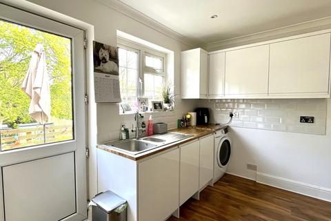 30 Thrigby Road, Chessington, KT9 2AQ