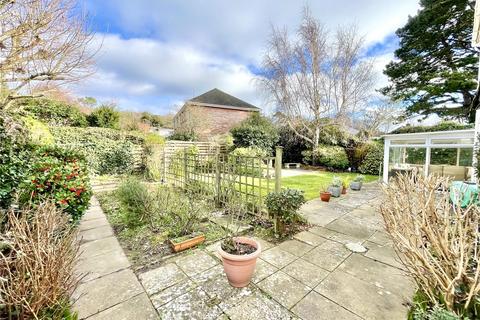 4 bedroom detached house for sale, Freshwater Road, Christchurch BH23