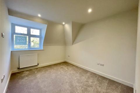 2 bedroom apartment for sale, Highcliffe On Sea, Christchurch BH23
