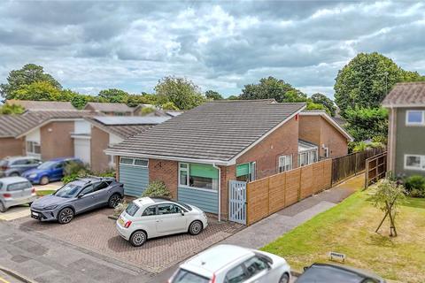 3 bedroom bungalow for sale, Oakleigh Way, Christchurch BH23