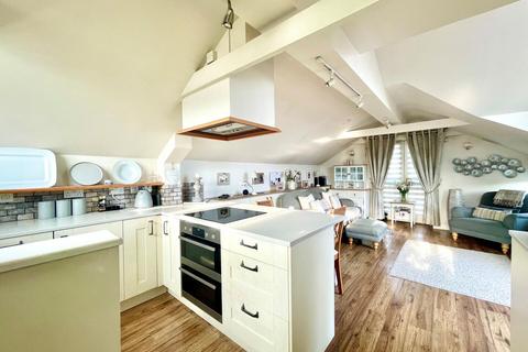 2 bedroom detached house for sale, Bridge Street, Dorset BH23