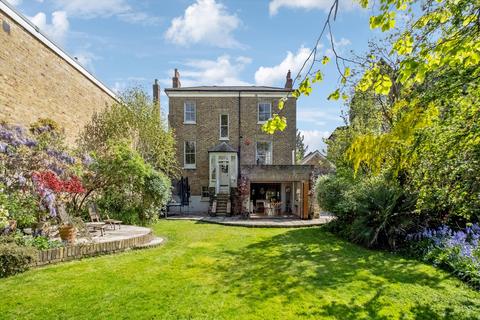 6 bedroom detached house for sale, Drewstead Road, London, SW16