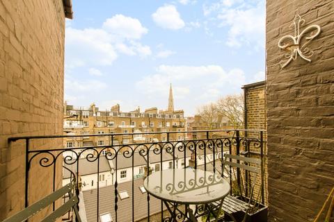 1 bedroom flat for sale, Roland Gardens, South Kensington, London, SW7
