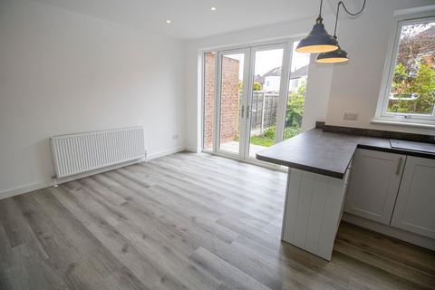 4 Arnold Road, Shirley, Solihull, B90 3JP