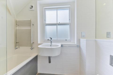 2 bedroom flat to rent, St. Johns Wood High Street, London, NW8