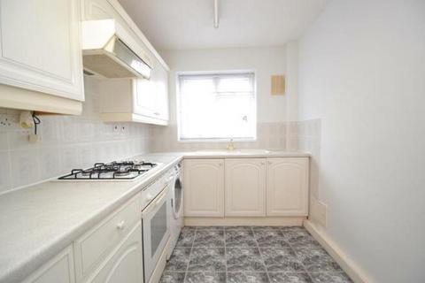 2 bedroom flat to rent, Moorfields, Scott Hall Road, Leeds LS17