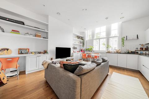 1 bedroom flat for sale, Winchester Street, Acton