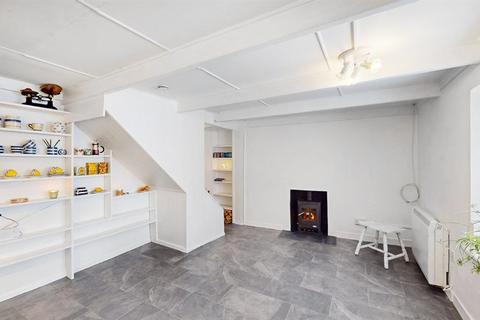 2 bedroom end of terrace house for sale, 11 Portland Place, Mousehole TR19