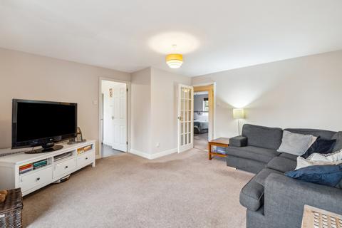 2 bedroom apartment for sale, Elderfield Place, London, SW17