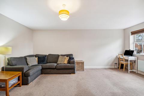 67 Elderfield Place, London, SW17 6ED