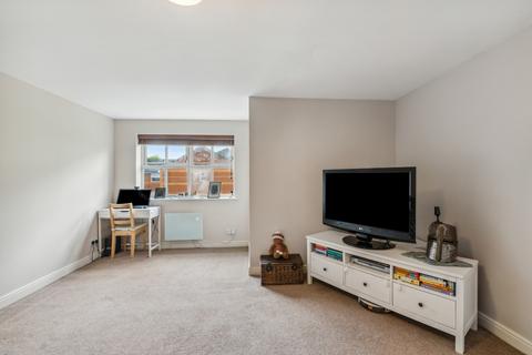 67 Elderfield Place, London, SW17 6ED