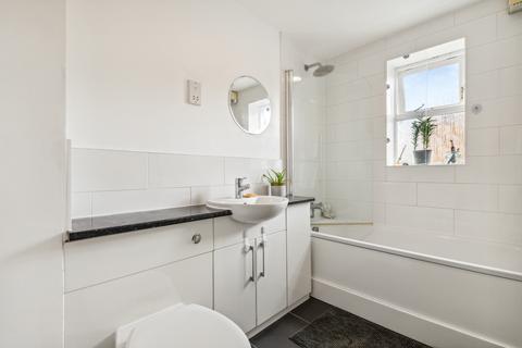 67 Elderfield Place, London, SW17 6ED