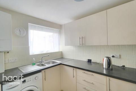 10 Meldrum Close, Orpington, BR5 4DL