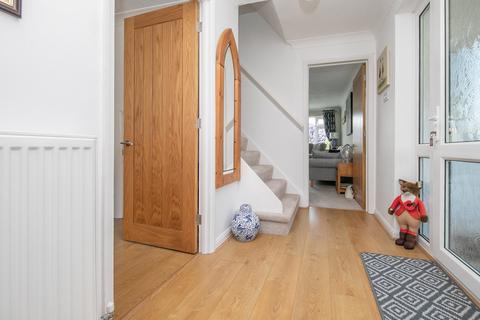 3 bedroom semi-detached house for sale, Worcester Crescent, Alresford, Colchester, CO7