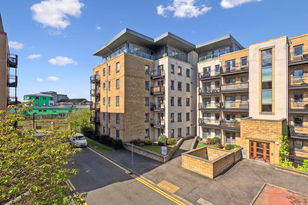 Robertson Gait, Via Slateford Gait... 1 bed apartment for sale £200,000