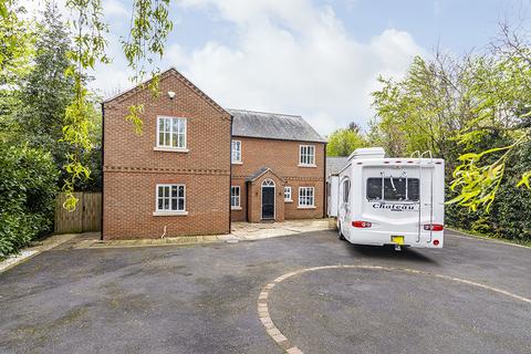 4 bedroom detached house for sale, Main Street, Bleasby NG14