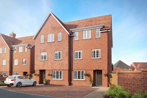 4 bedroom semi-detached house for sale, Plot 832, The Rubus at Highwood Village, The Boulevard RH12