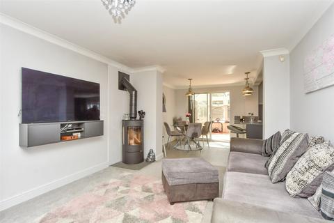 1 Appleford Drive, Minster On Sea, Sheerness, ME12 2SR