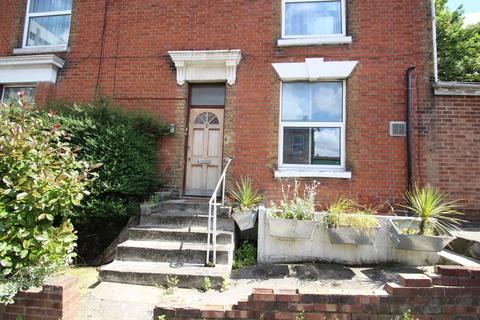 1 bedroom flat to rent, 1 Melville Road, Maidstone ME15