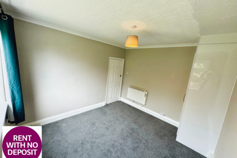 2 bedroom flat to rent, Altrincham Road, Manchester, Greater Manchester, M22