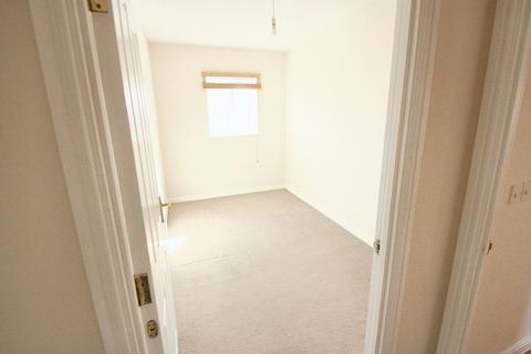 2 bedroom apartment to rent, Purfleet-On-Thames, Purfleet-On-Thames RM19