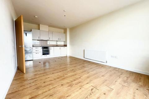 2 bedroom flat to rent, London Road, Maidstone ME16