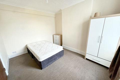 1 bedroom in a house share to rent, Rock Avenue, Gillingham ME7