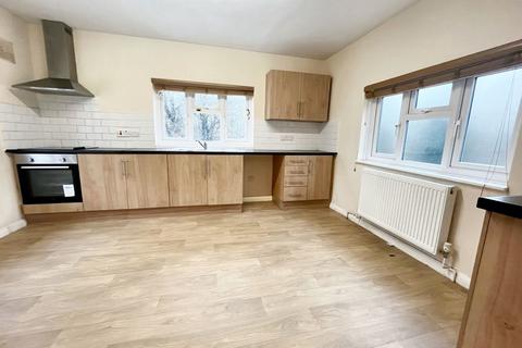 4 bedroom flat to rent, Maidstone, Maidstone ME15