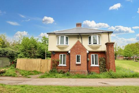 3 bedroom cottage to rent, Ditton, Aylesford ME20