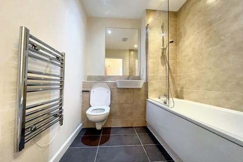 2 bedroom flat to rent, Riverhill 10-12 London Road, Maidstone ME16