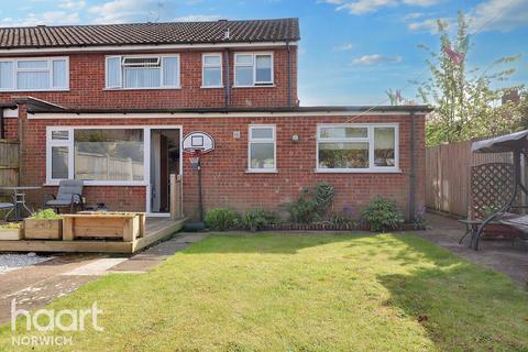3 bedroom semi-detached house for sale, Ardney Rise, Norwich