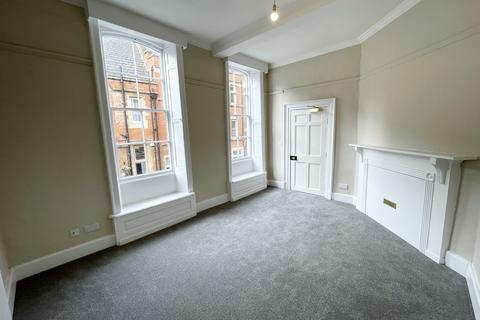 3 bedroom flat to rent, St Martins, Leicester LE1