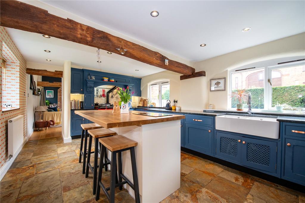 Little Witley, Worcester 4 bed barn conversion for sale £650,000
