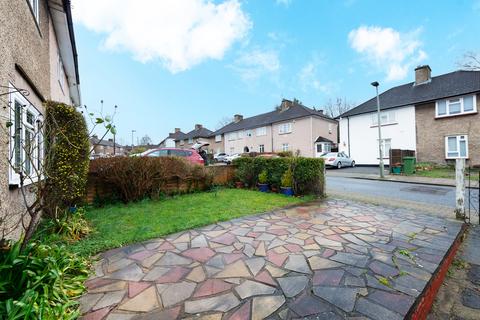 61 Pontefract Road, Bromley, BR1 4RB