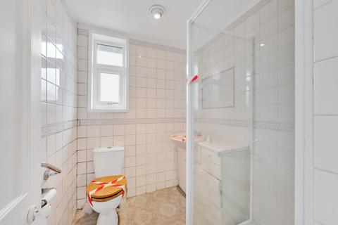 61 Pontefract Road, Bromley, BR1 4RB