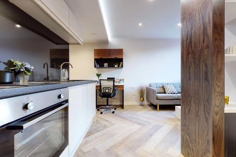 undefined, Apt 15, Live Oasis Wade Lane, Live Oasis Wade Lane LS2