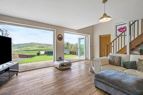 6 bedroom bungalow for sale, Woodside Lane, Cononley, Keighley, North Yorkshire, BD20