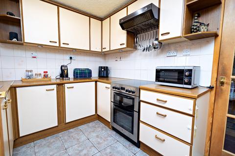 3 bedroom semi-detached house for sale, Harland Road