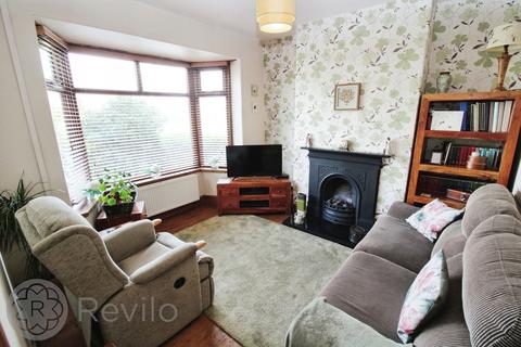 4 bedroom semi-detached house for sale, Dewhirst Road, Rochdale, OL12