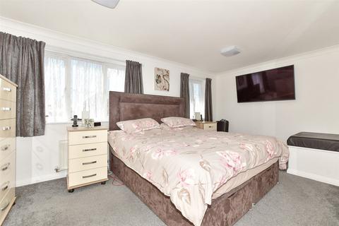 3 bedroom link detached house for sale, Orr Close, Hawkinge, Folkestone, Kent