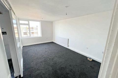 1 bedroom flat for sale, Waterloo Walk, Washington , Washington, Tyne and Wear, NE37 3EL